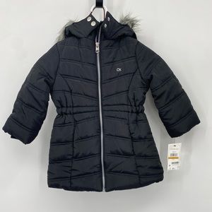 Calvin Klein Girls' Long Length Hooded
Puffer Jacket with Fleece Lining, 3T